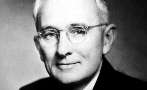  9 of Dale Carnegie’s Most Powerful Quotes About Gratitude